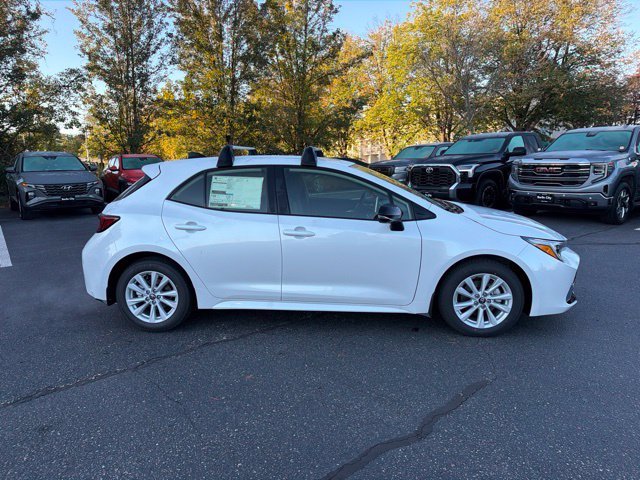 New 2027 Pearl Toyota SE image 5