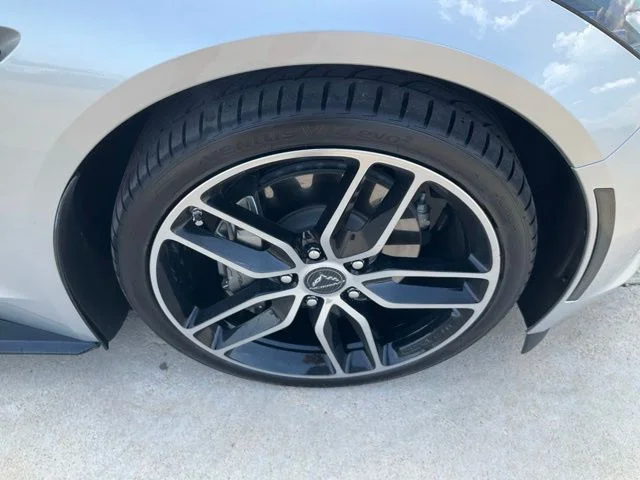 Used 2017 Silver Chevrolet Stingray image 33