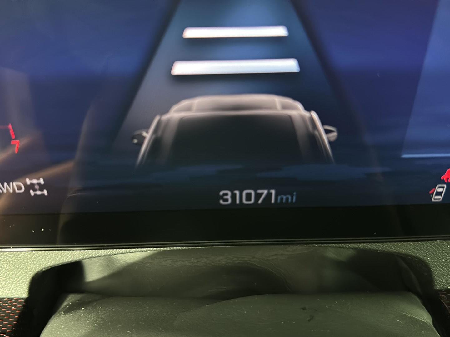 Used 2024 Summit White Chevrolet AWD Z71 image 31