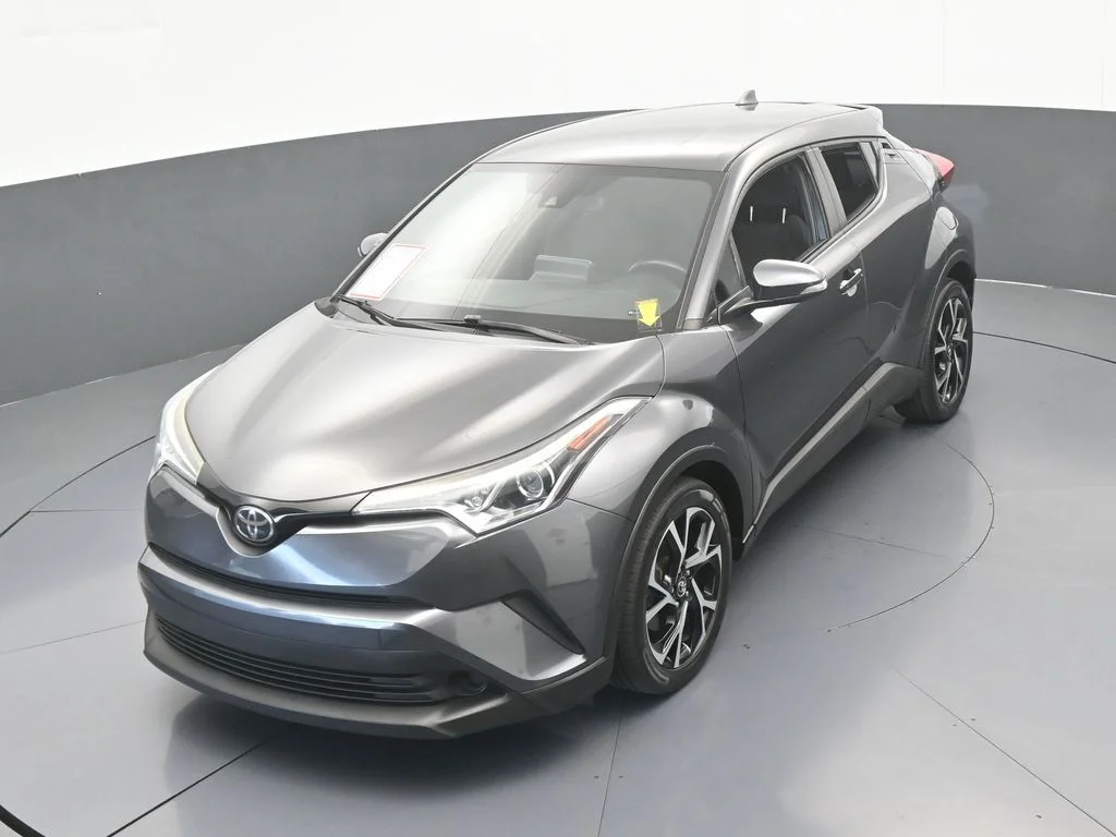 Used 2019 Magnetic Gray Metallic Toyota XLE image 37