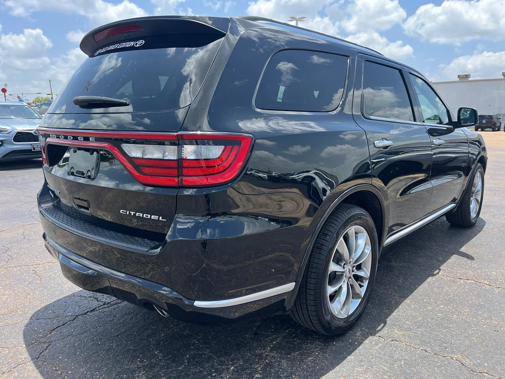 Used 2023 DB Black Clearcoat Dodge Citadel image 5