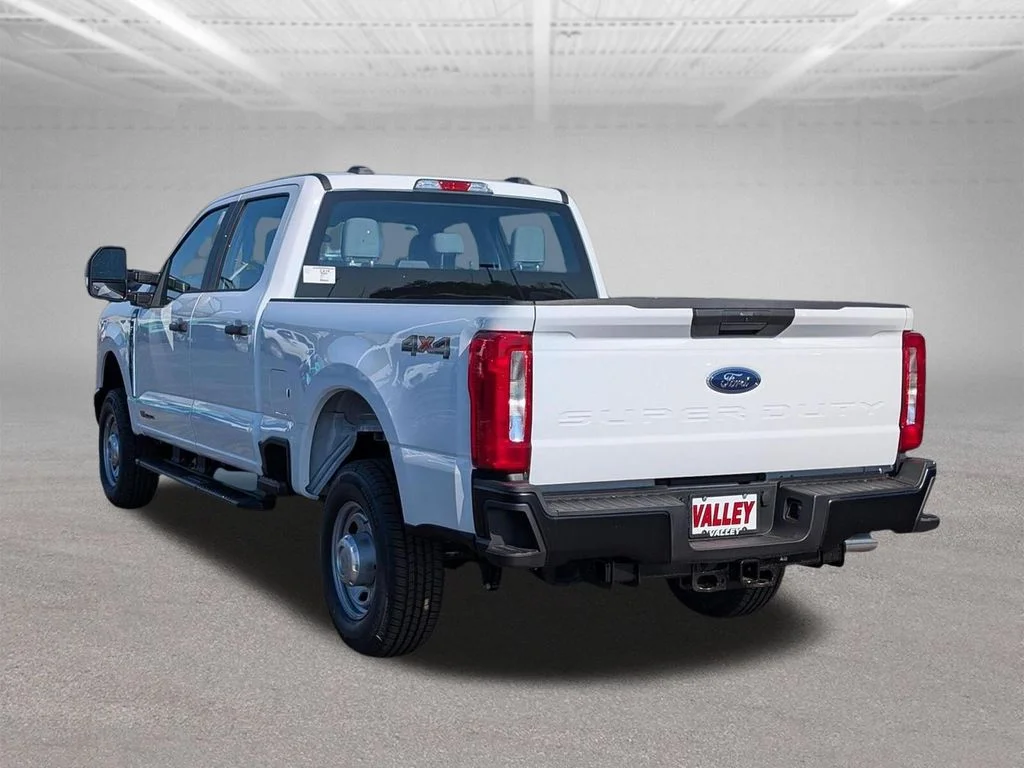 New 2026 Oxford White Ford F-350® XL image 8