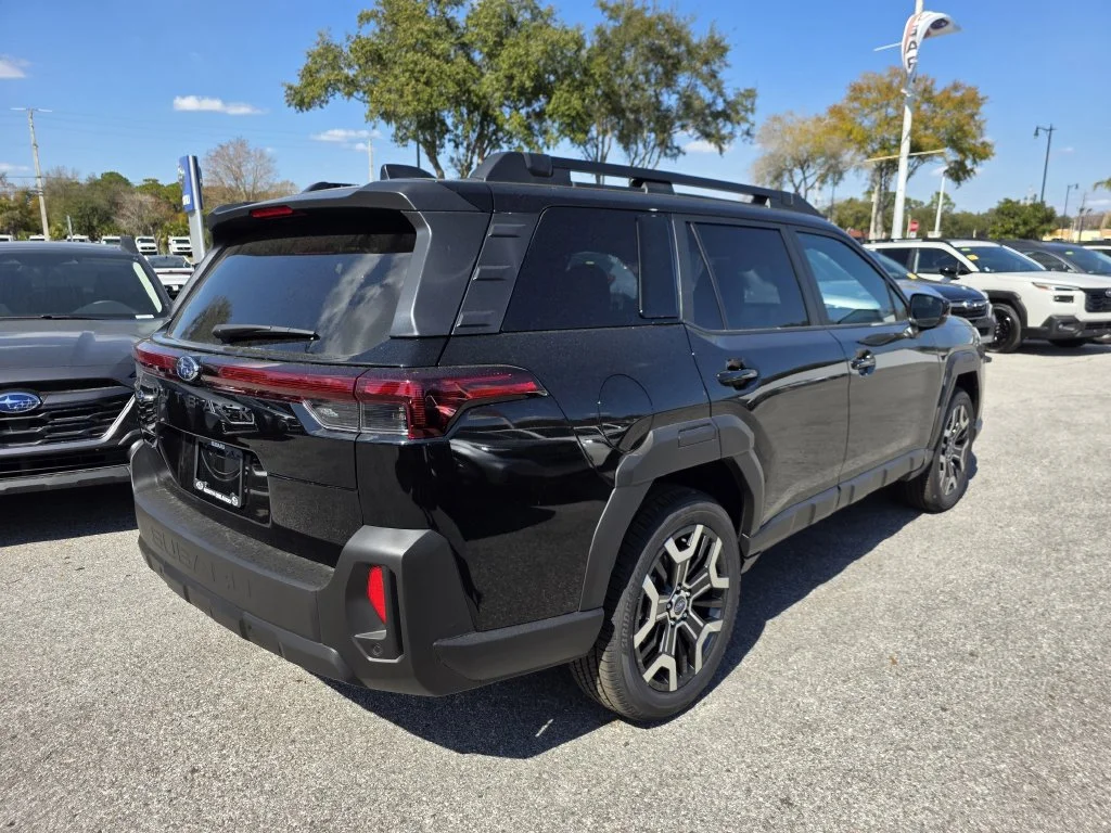 New 2026 CRYSTAL BLACK SILICA Subaru Touring XT image 3