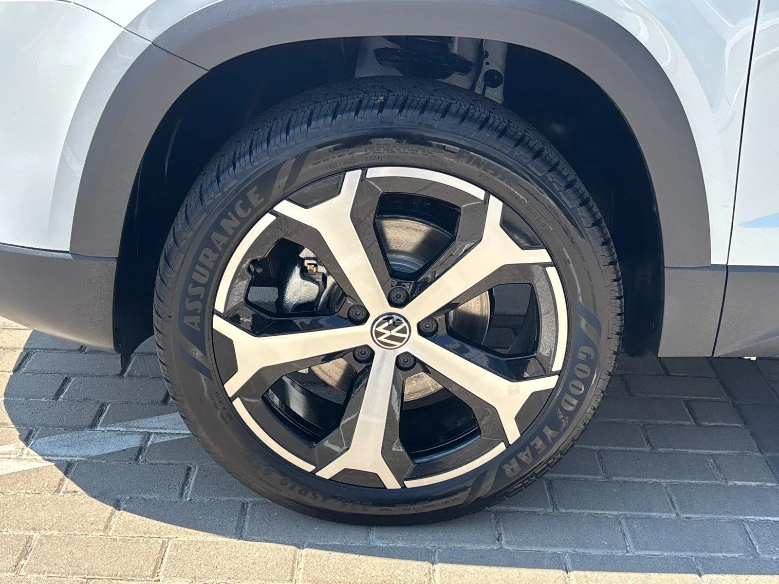 New 2026 Pure White Volkswagen SEL image 10