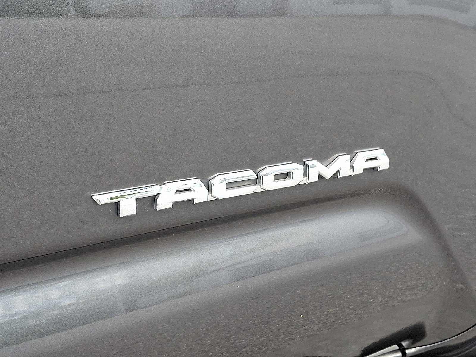 Used 2018 Magnetic Gray Metallic Toyota TRD Sport image 30