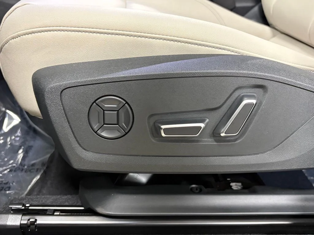 2026 Audi Q3 Base - Photo 20
