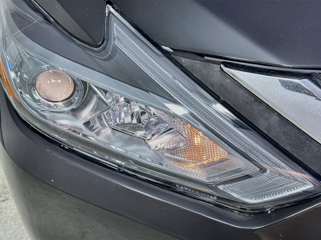 Used 2018 Super Black Clearcoat Nissan 2.5 SR image 35