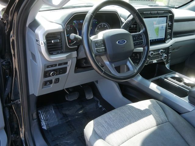 Used 2021 Black Ford XLT image 12