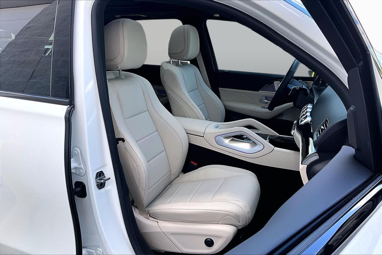 Used 2026 Polar White Mercedes-Benz GLE 450 image 9