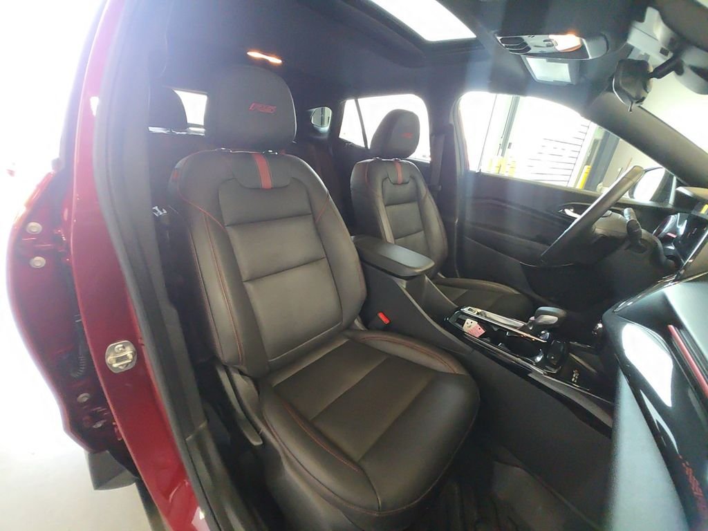 2024 Chevrolet Trax RS - Photo 30
