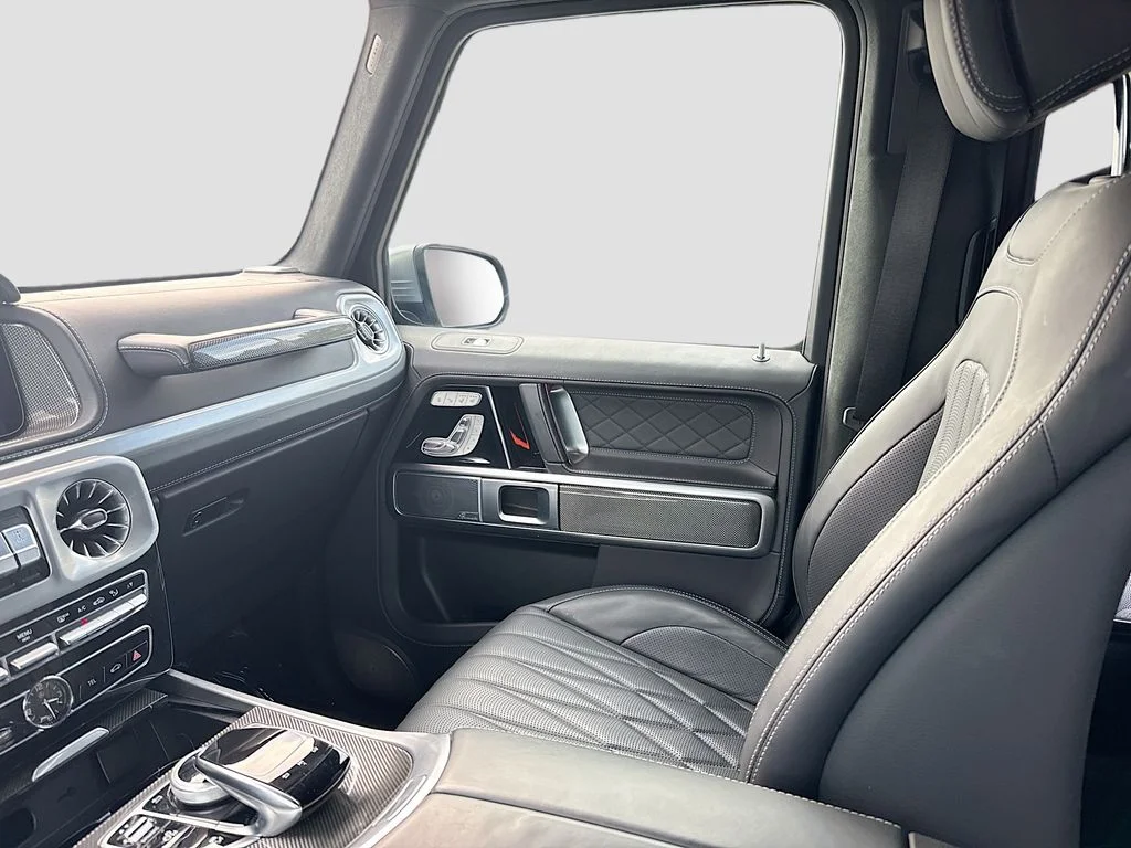 Used 2023 Silver Mercedes-Benz G 550 image 26