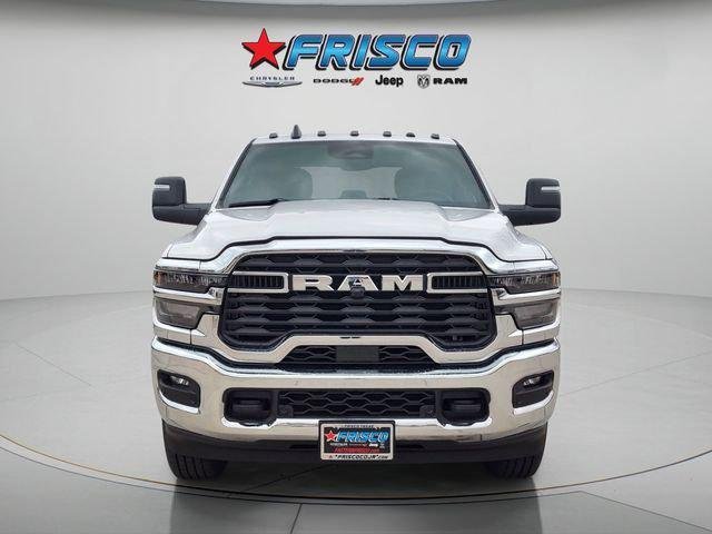 New 2026 Bright White Clear-Coat Exterior Paint RAM TRADESMAN image 2