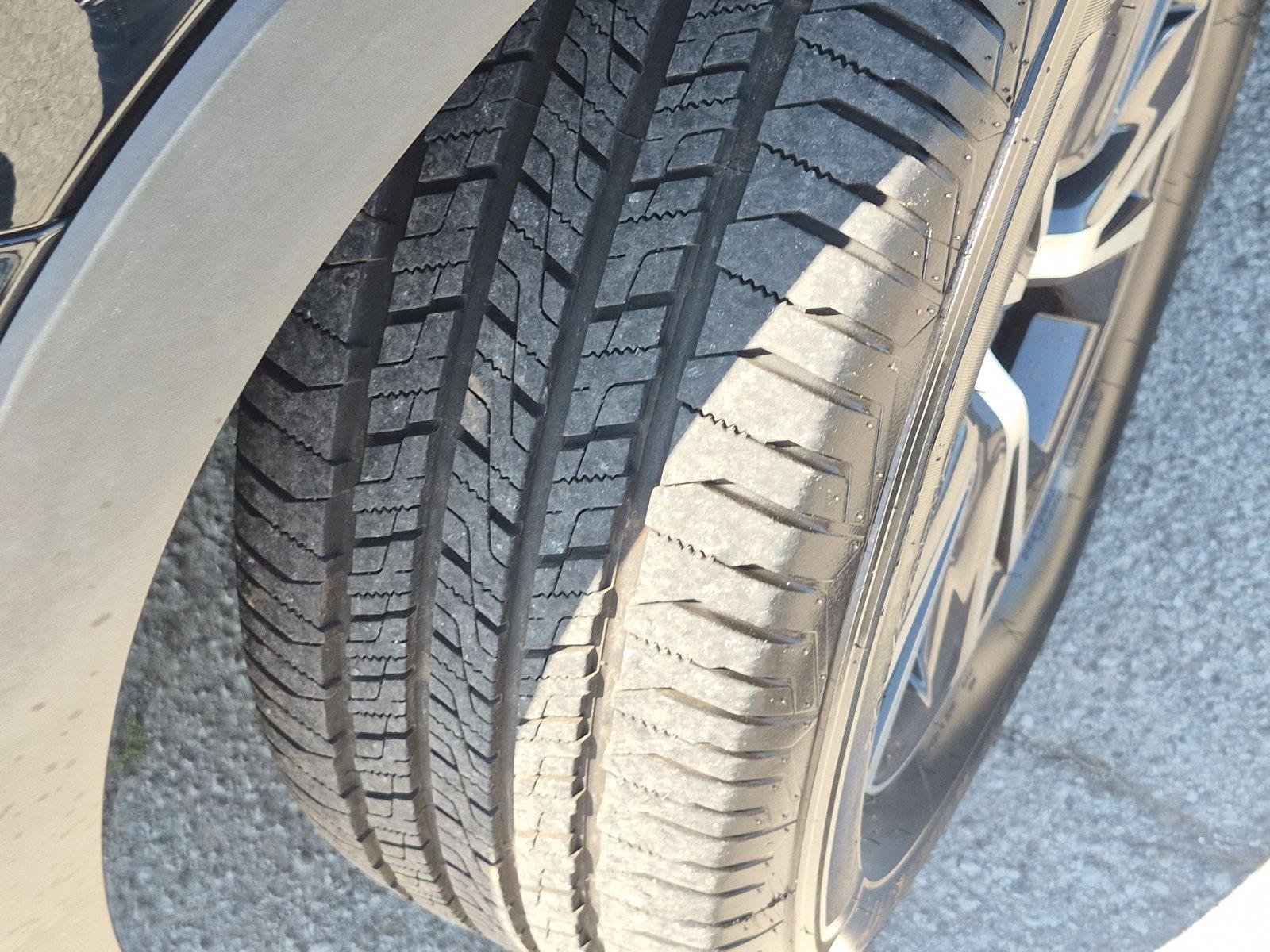 Used 2017 Midnight Black Metallic Toyota LE image 13