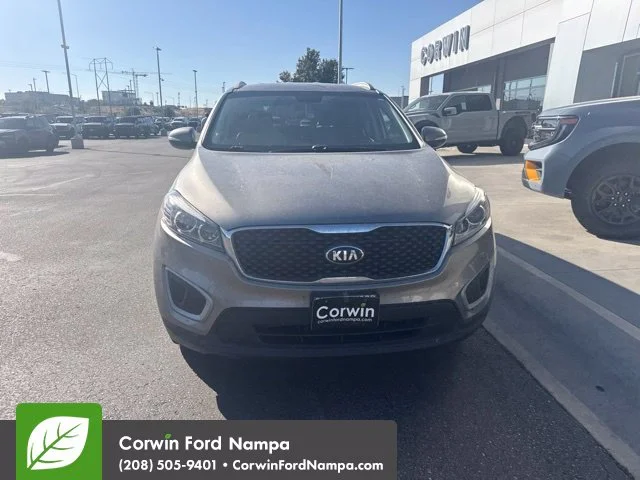 Used 2018 Gray Kia LX image 2