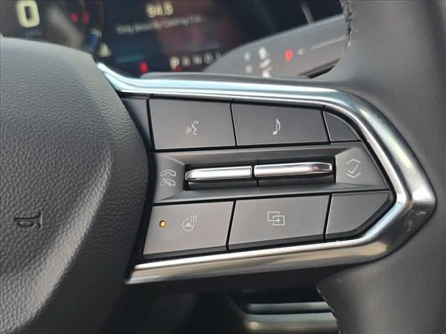 2027 Chevrolet Equinox LT - Photo 23