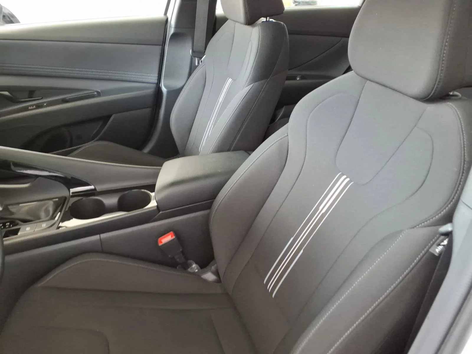 Certified Used 2025 Serenity White Hyundai SEL Sport image 10