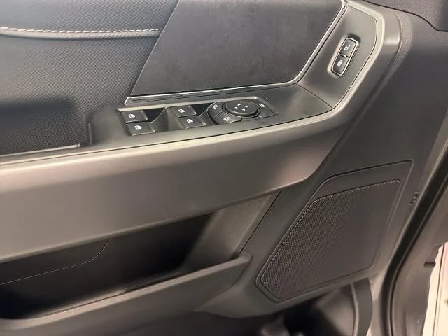New 2026 Carbonized Gray Metallic Ford XLT image 34