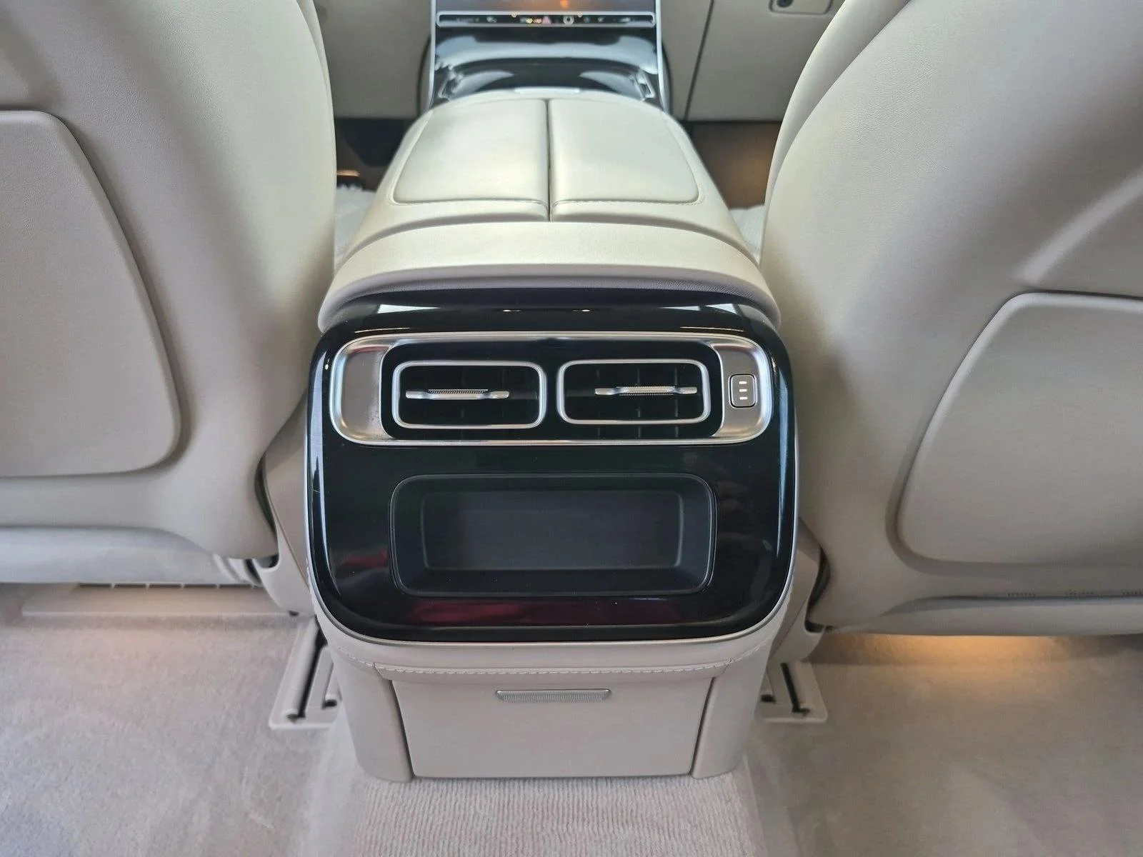 Used 2022 Cirrus Silver Mercedes-Benz S 580 image 18