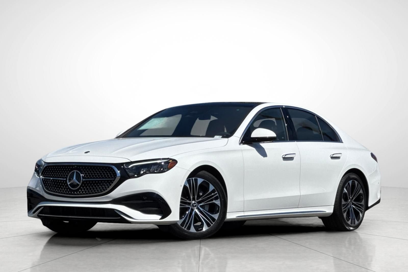 New 2026 Polar White Mercedes-Benz E 350 image 1
