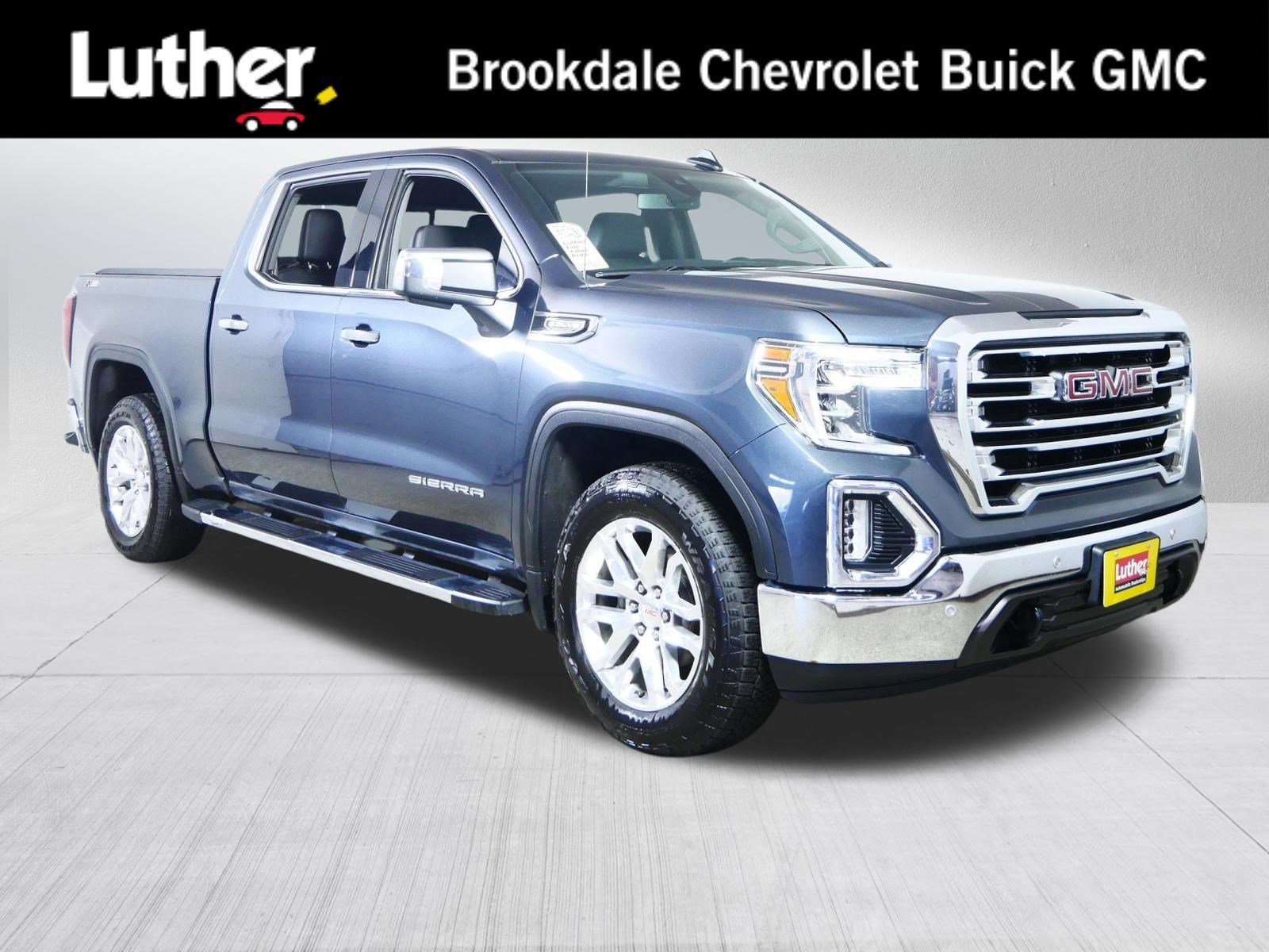 2020 GMC Sierra 4WD Crew Cab Short Box SLT's photo