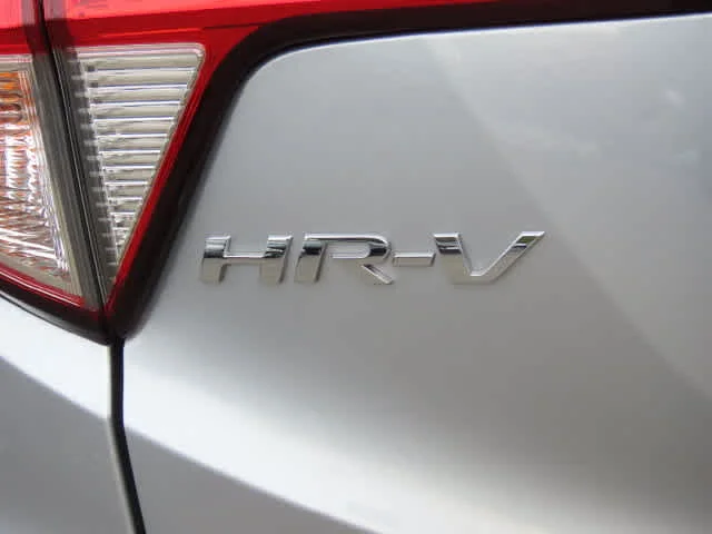 Certified Used 2021 Lunar Silver Metallic Honda EX image 7