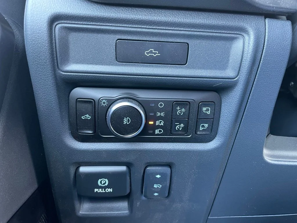 New 2026 Marsh Gray Ford Tremor® image 51