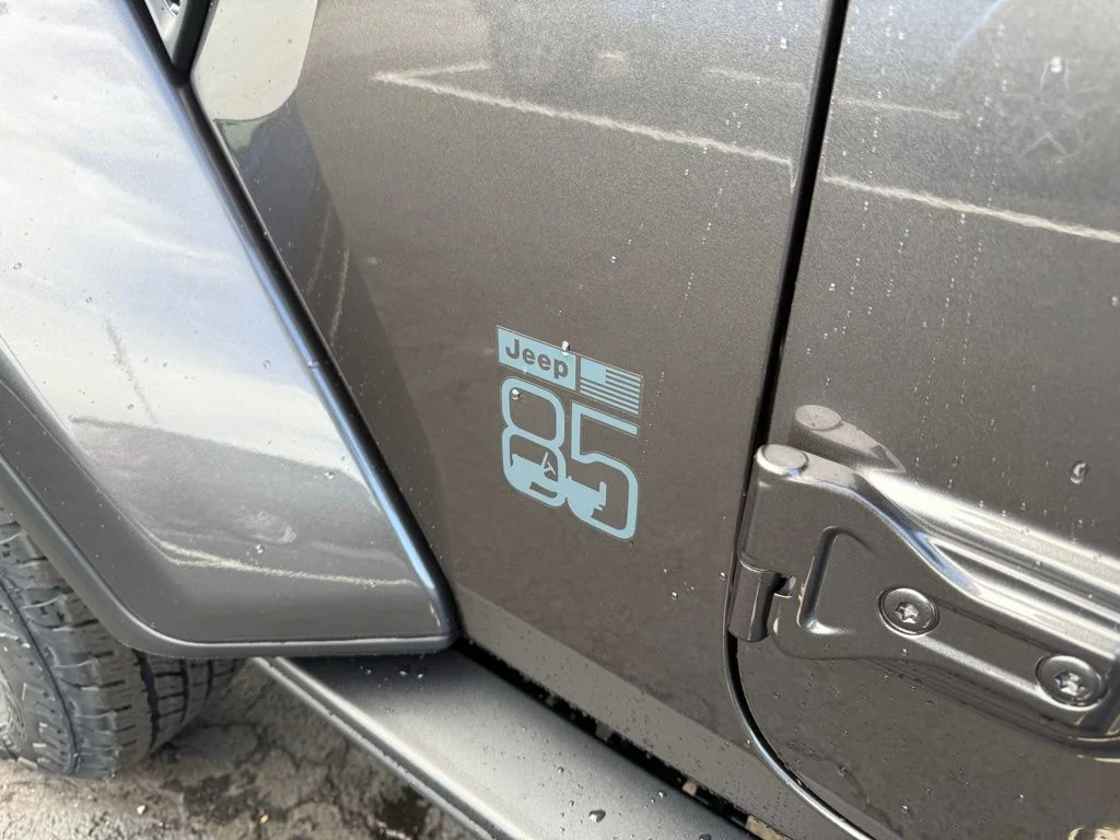 New 2026 Granite Crystal Metallic Clear-Coat Exterior Paint Jeep 85th Anniversary Edition image 12