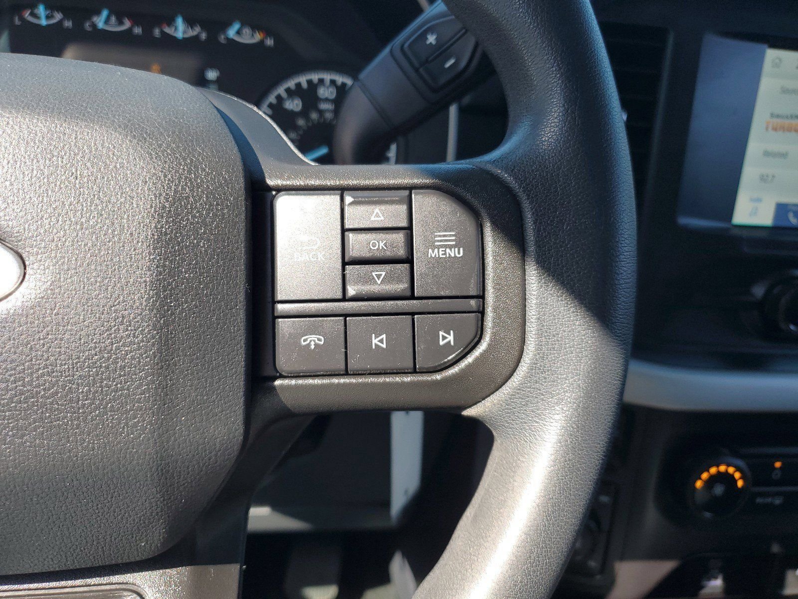 Used 2021 White Ford XLT image 17