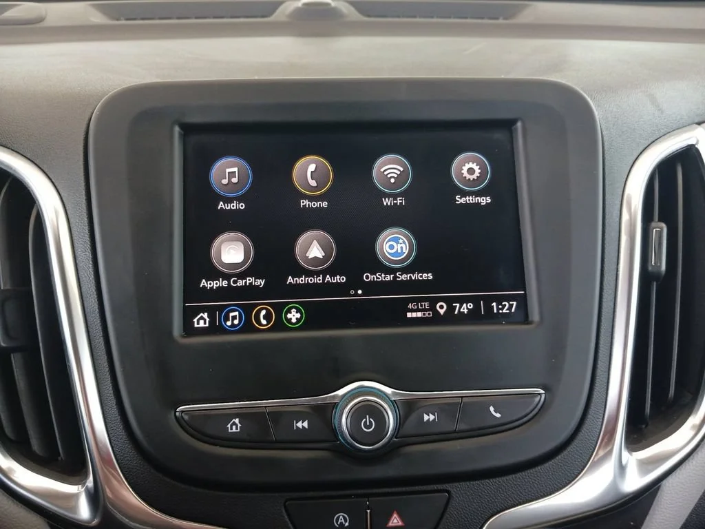 Used 2024 Summit White Chevrolet LT image 20
