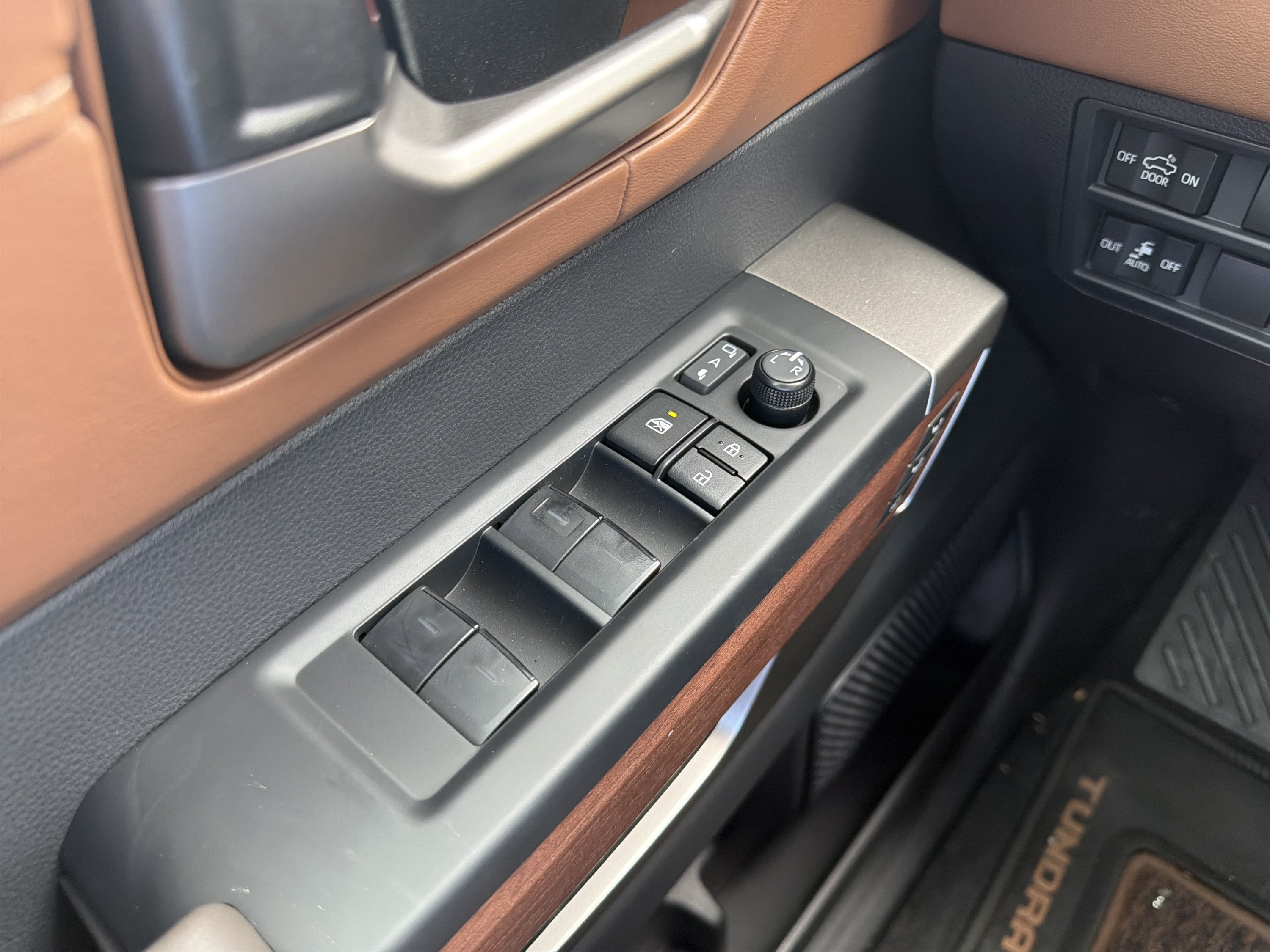 2026 Toyota Tundra 1794 Edition - Photo 22