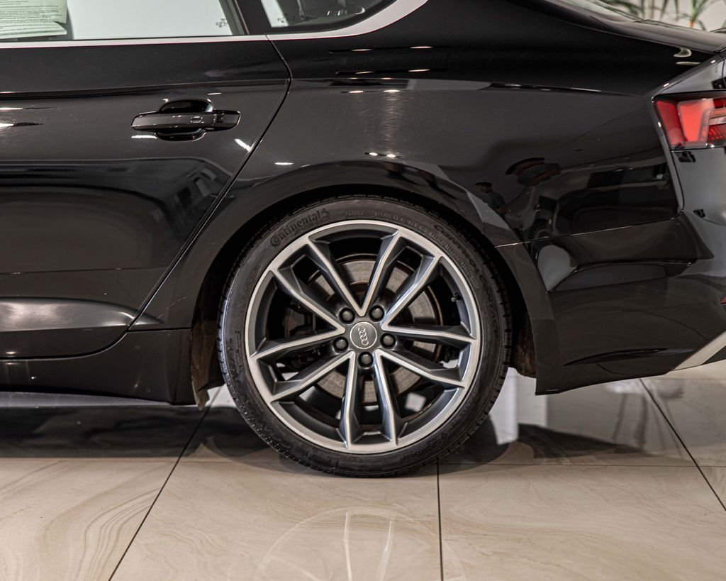 Used 2018 Black Audi 3.0T Prestige image 7