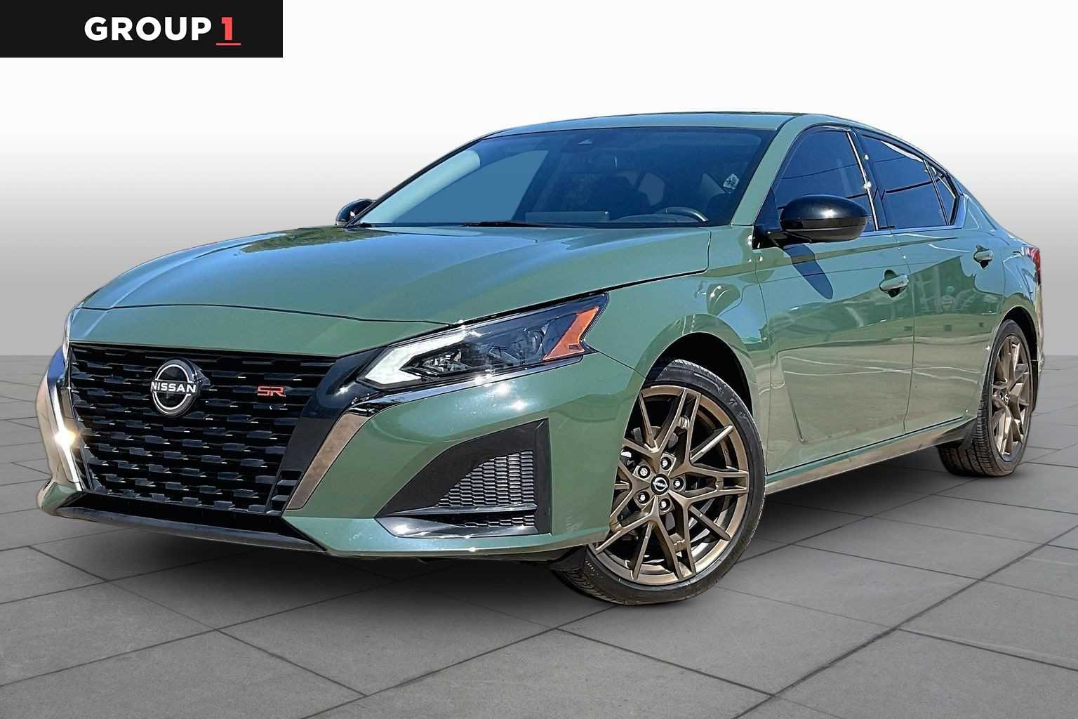 2025 Nissan Altima SR