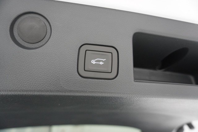 2026 GMC Terrain Elevation - Photo 10