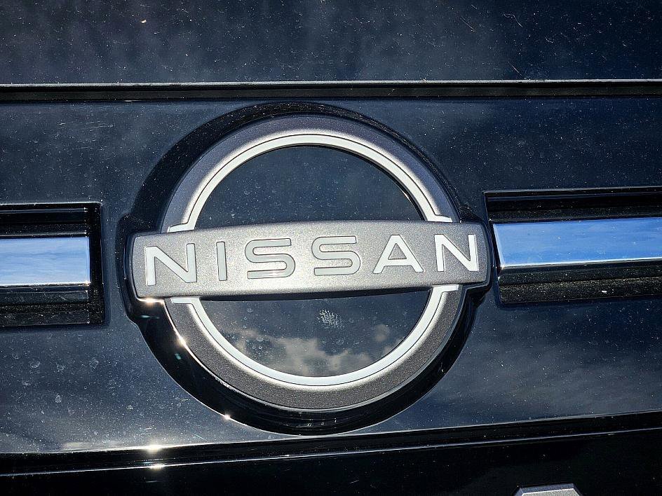 2026 Nissan Armada SL - Photo 13