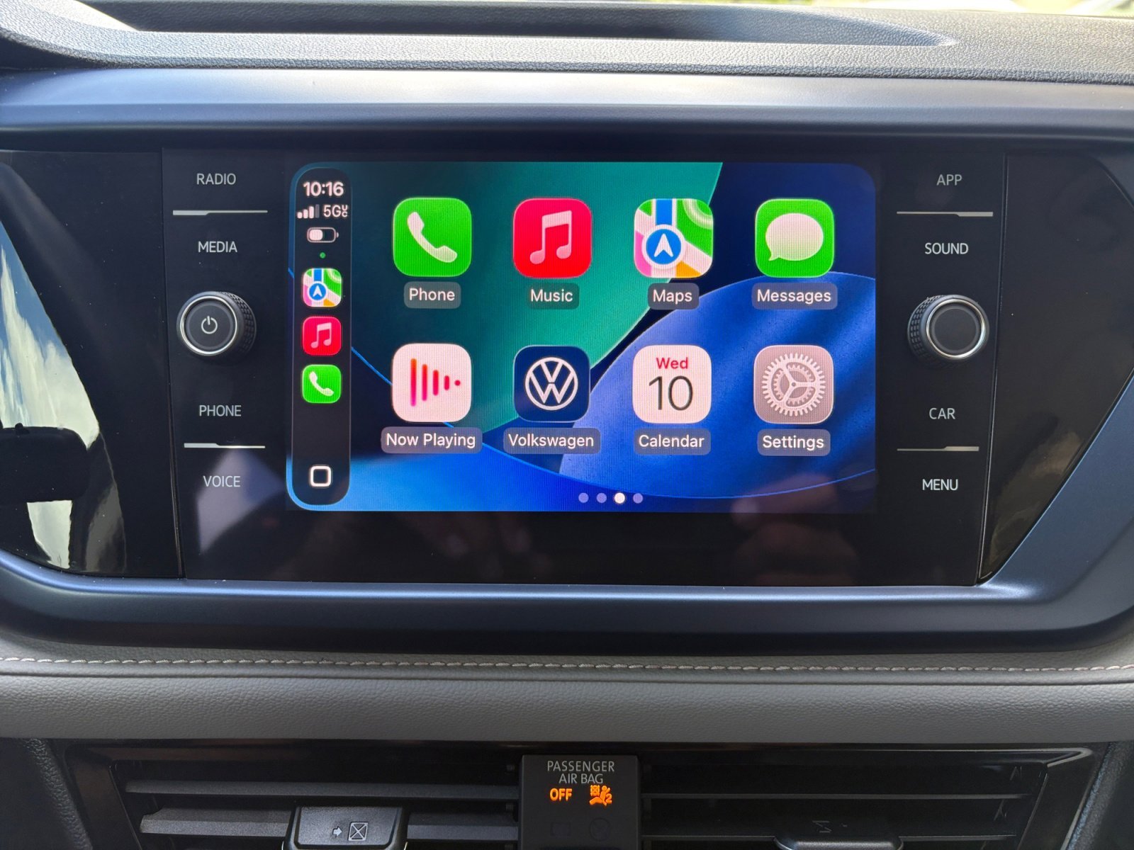 Certified Used 2024 Pure Gray Volkswagen SE image 14