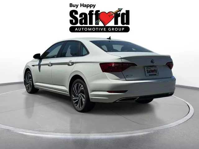 Used 2021 White Volkswagen SEL Premium image 6