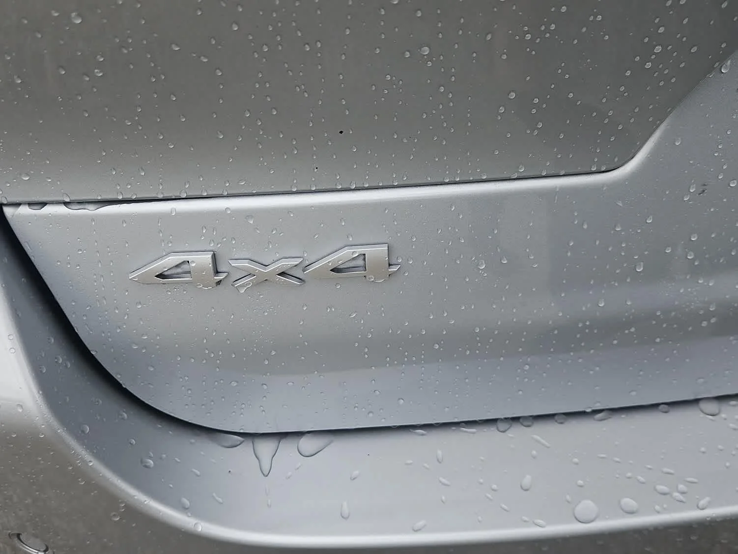 New 2026 Silver Zynith Jeep Laredo X image 12