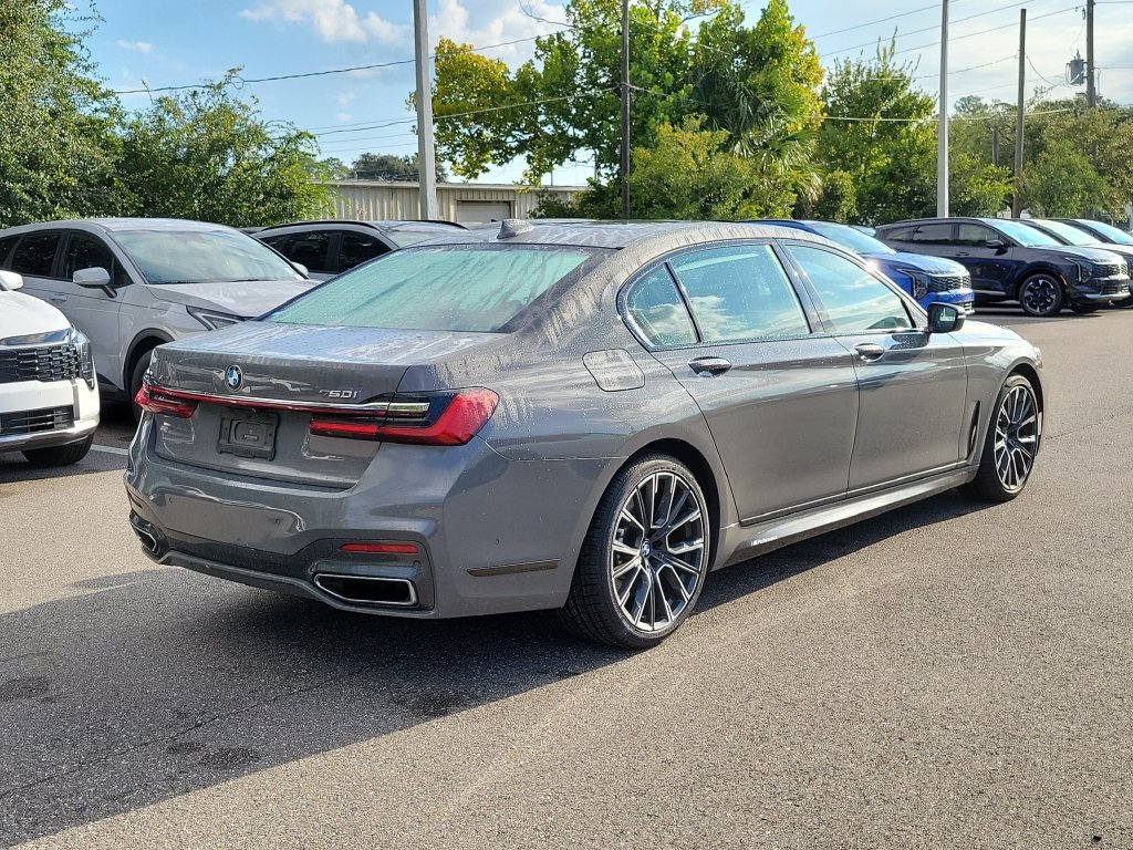 Used 2020 Bemina Gray Amber Effect BMW 750i xDrive image 6