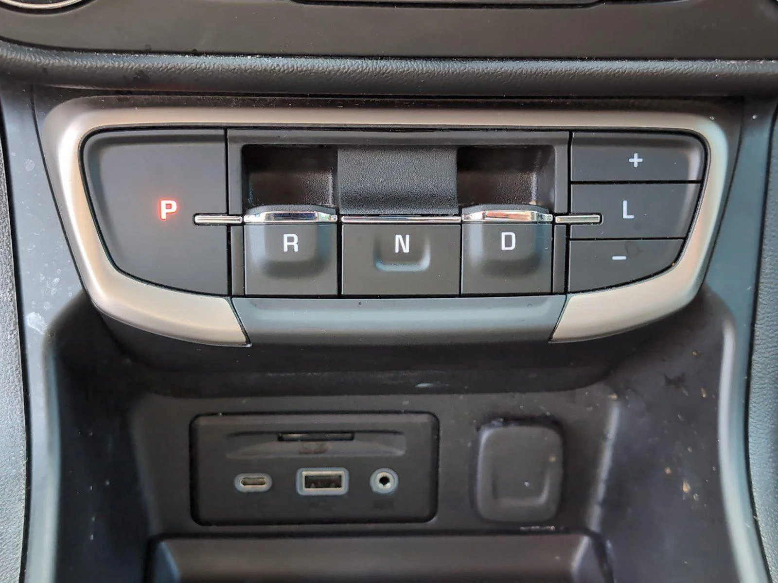 Used 2023 Ebony Twilight Metallic GMC Denali image 24