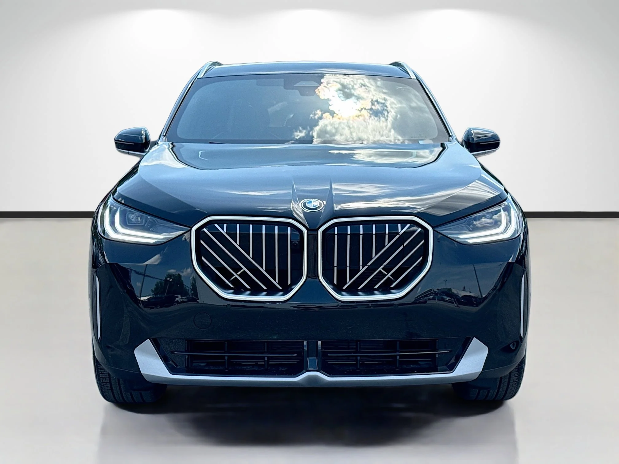 New 2026 Black Sapphire Metallic BMW 30 xDrive image 8