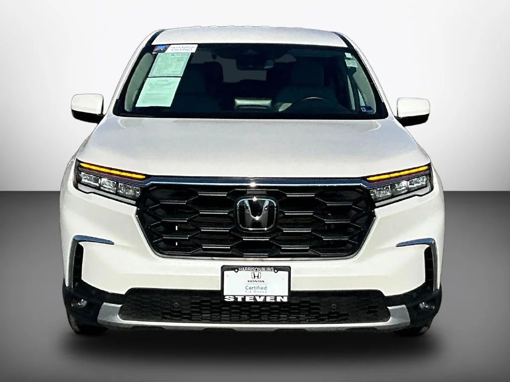 Used 2024 Platinum White Pearl Honda EX-L image 2
