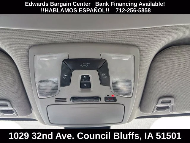 Used 2019 Gray Toyota XLE Premium image 29
