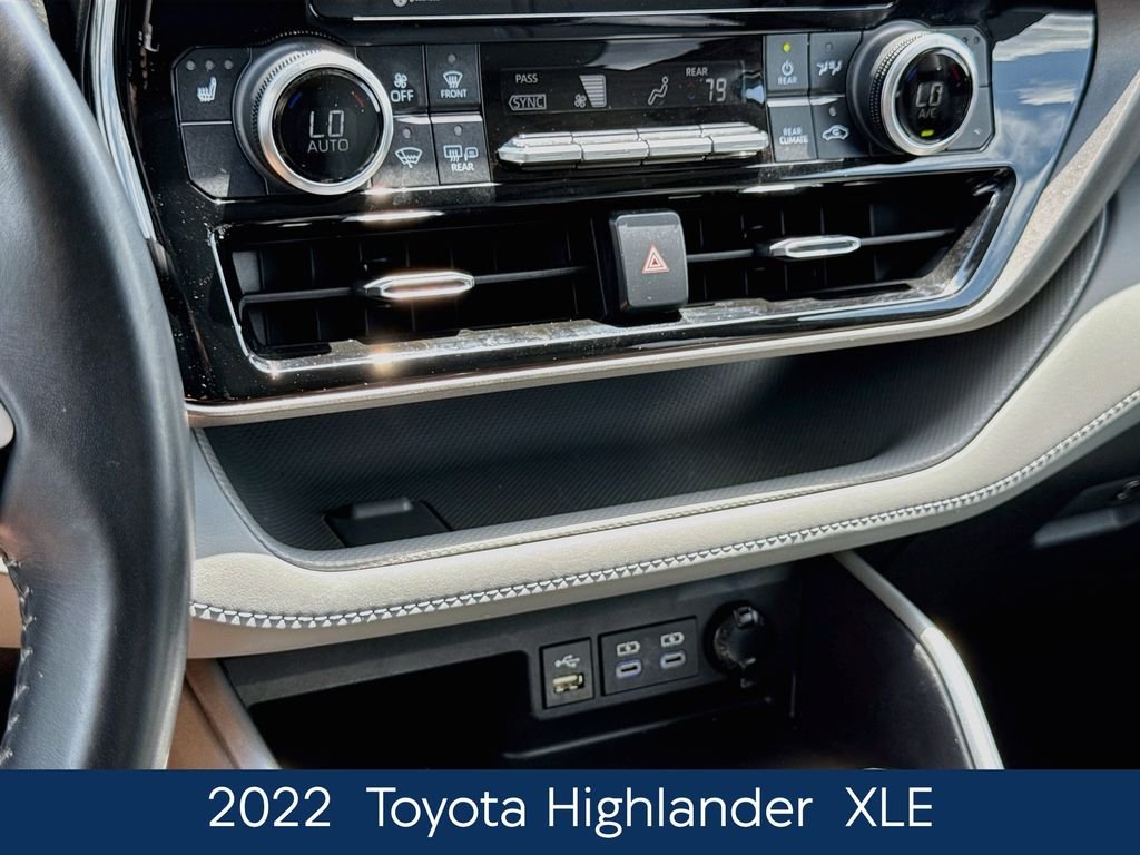 Used 2022 Silver Toyota XLE image 34