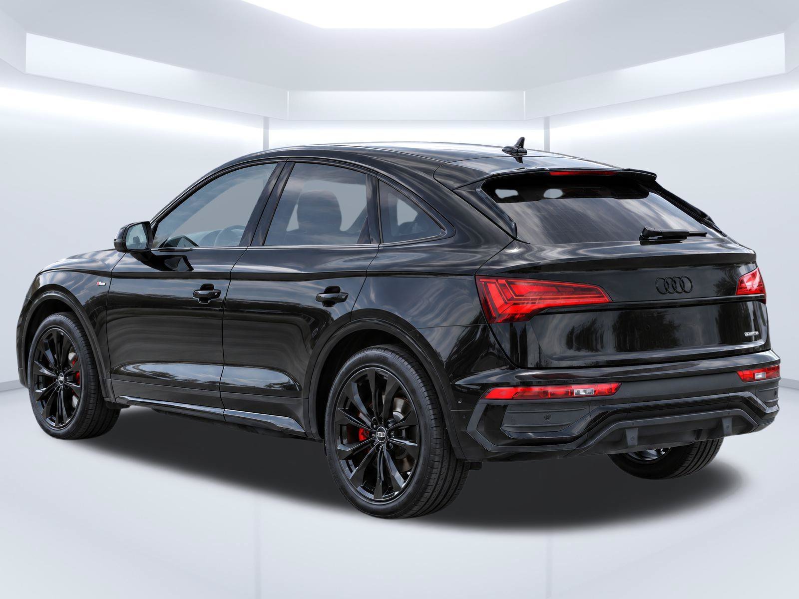 Certified Used 2023  Audi 45 S line Prestige image 3