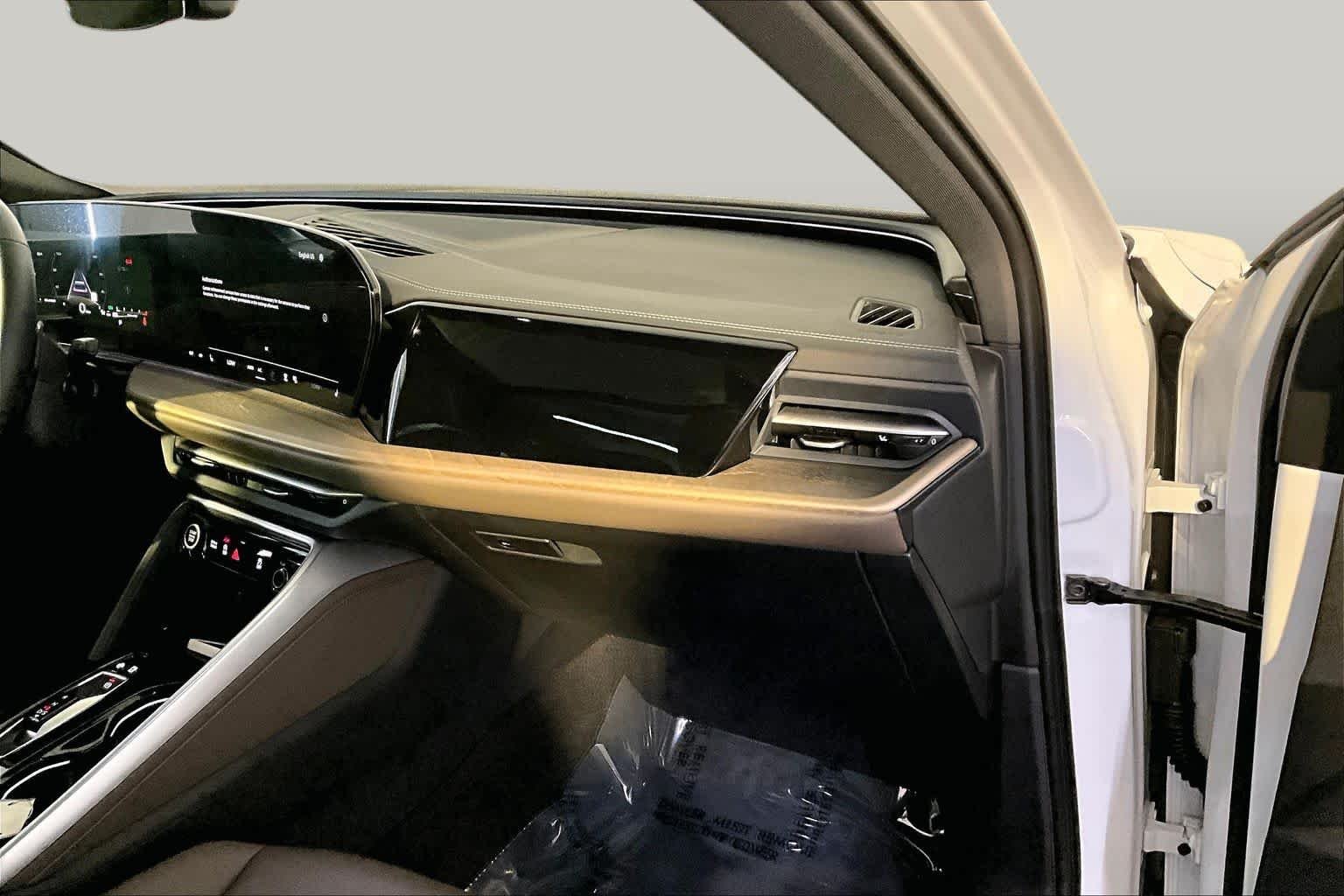 Used 2025 WHITE Audi Premium image 19