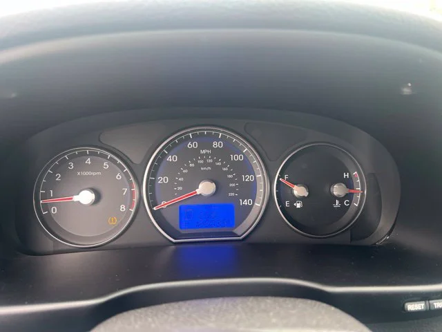 Used 2011 Silver Hyundai Limited image 16