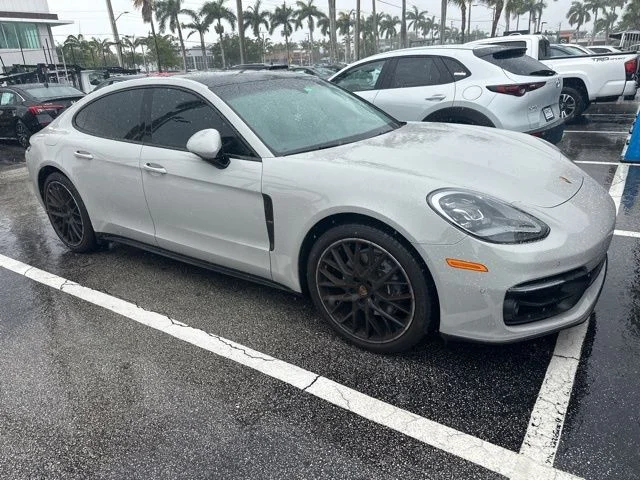 2023 Porsche Panamera Platinum Edition