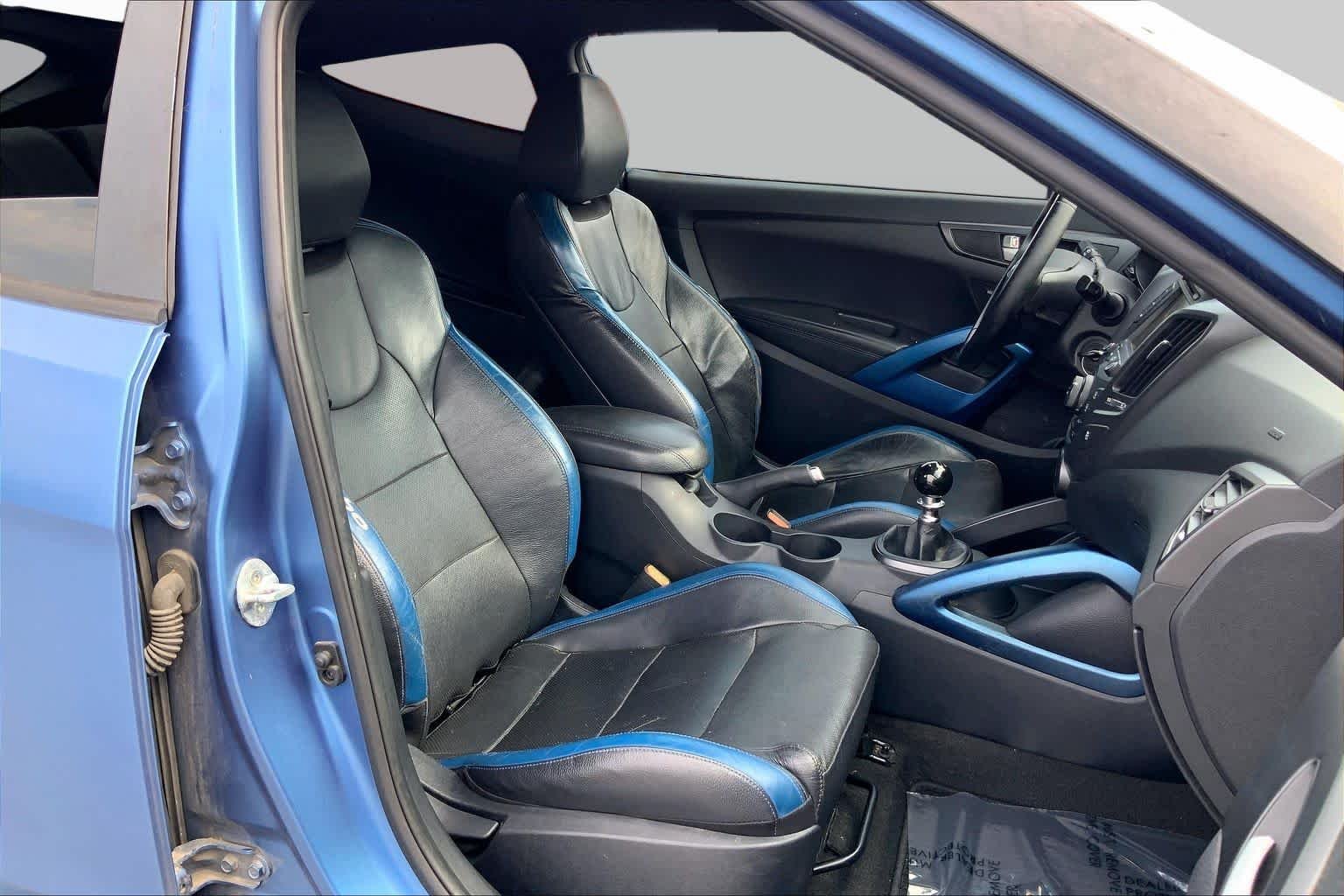 Used 2016 Matte Blue Hyundai Turbo Rally Edition image 9