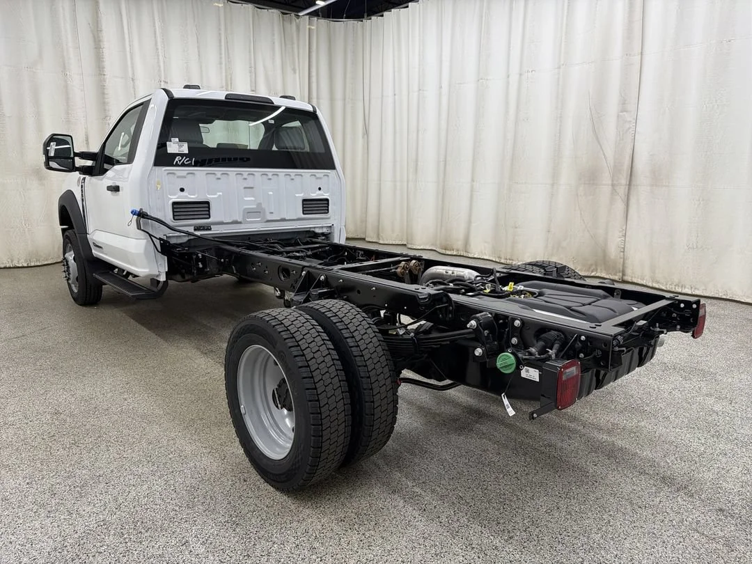 New 2026 Oxford White Ford F-550® XL image 9