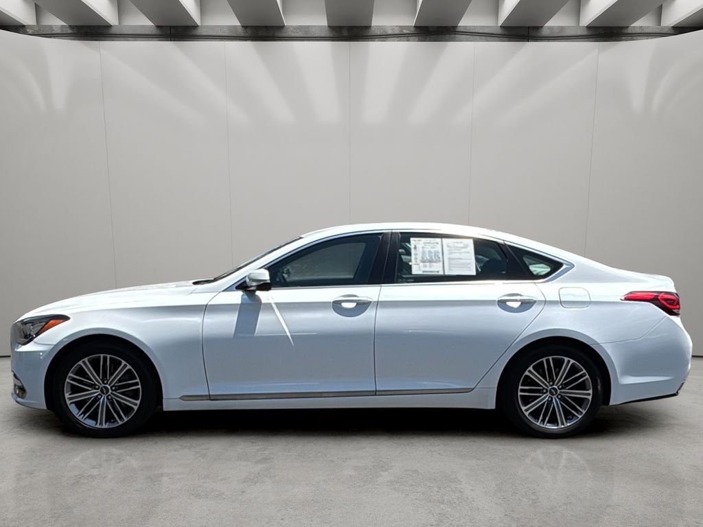 Used 2019 Casablanca White Genesis 3.8 image 2